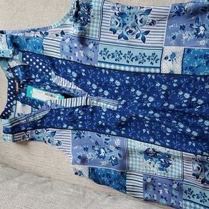 NWT Tolani Blue Floral Quilt Print Camila Silk Top